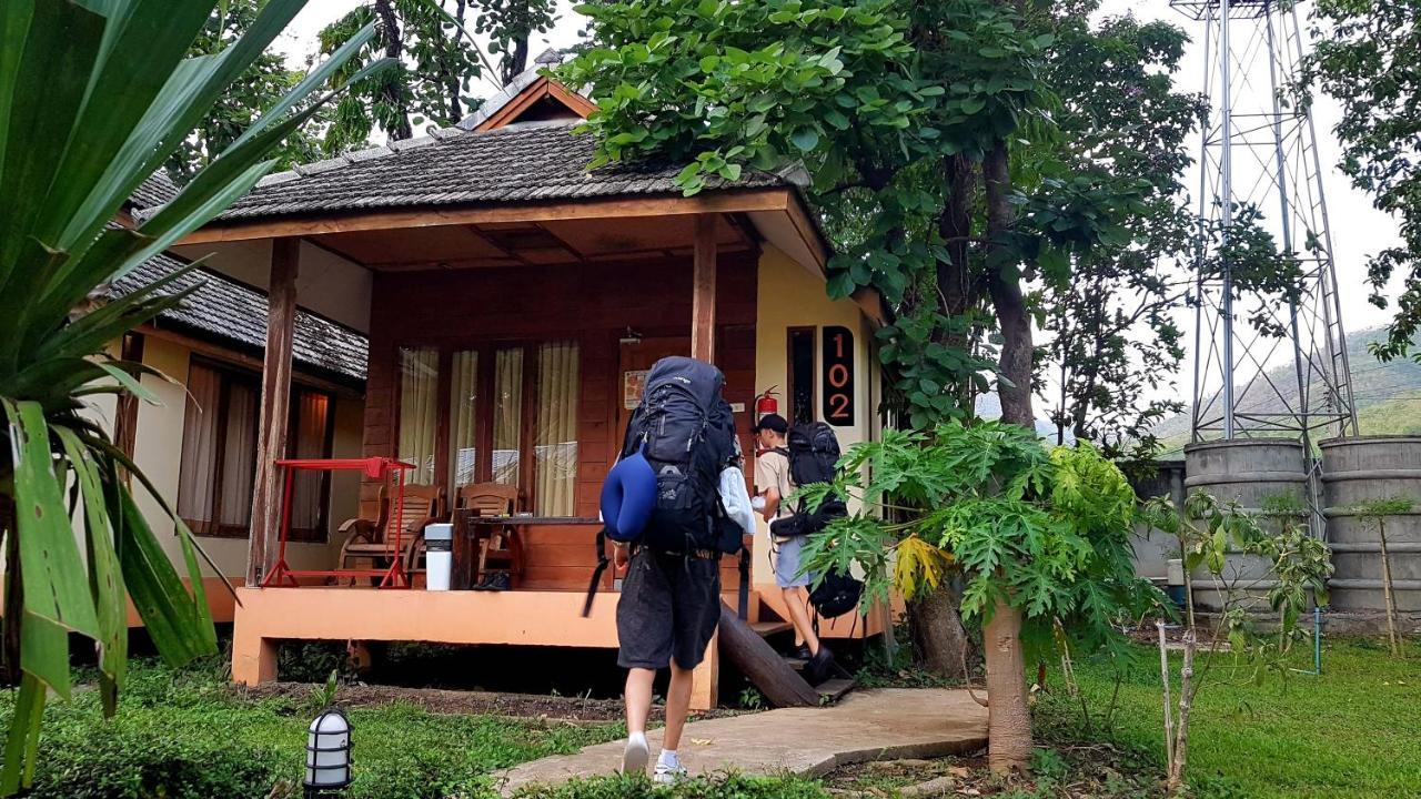 Brick House Hostel Pai Ngoại thất bức ảnh