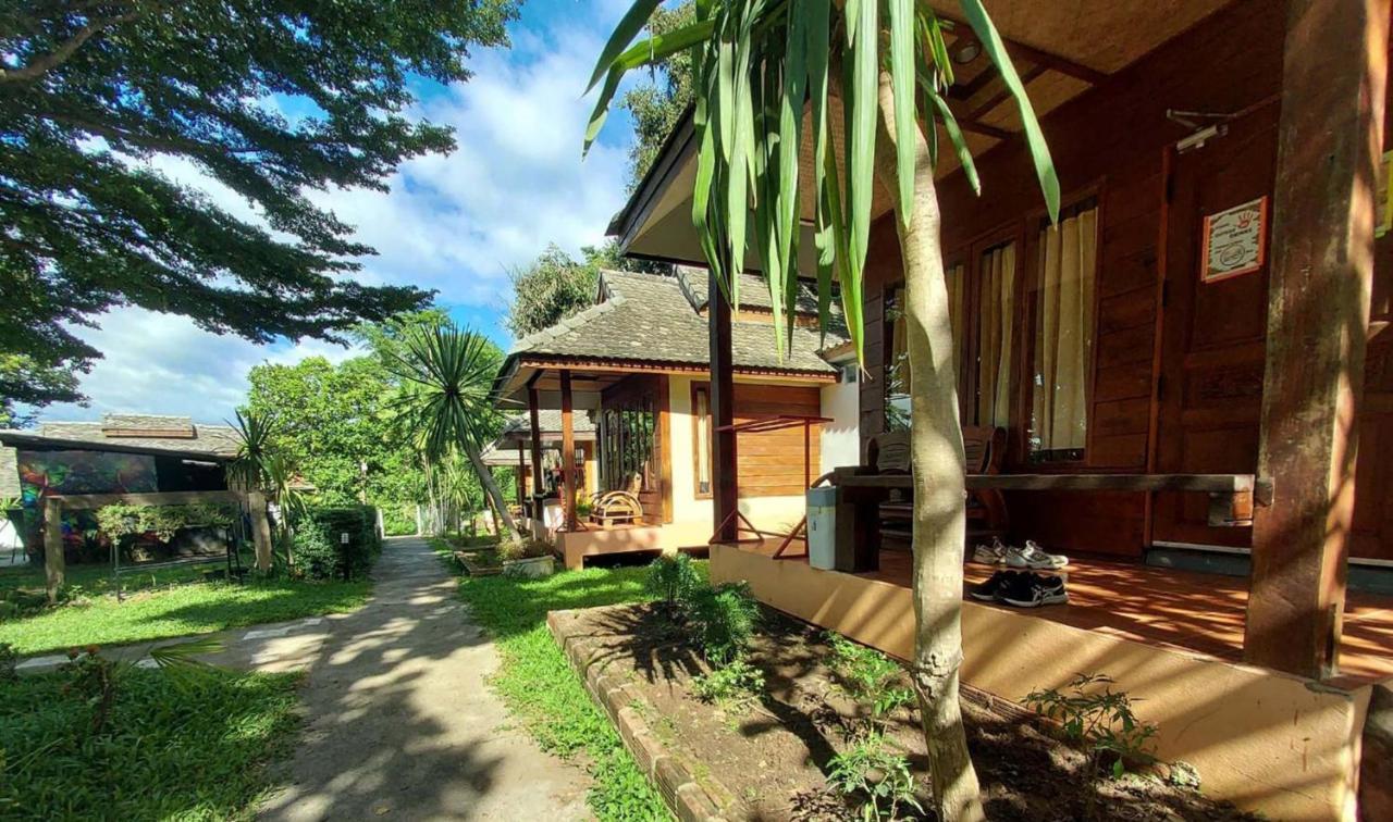 Brick House Hostel Pai Ngoại thất bức ảnh