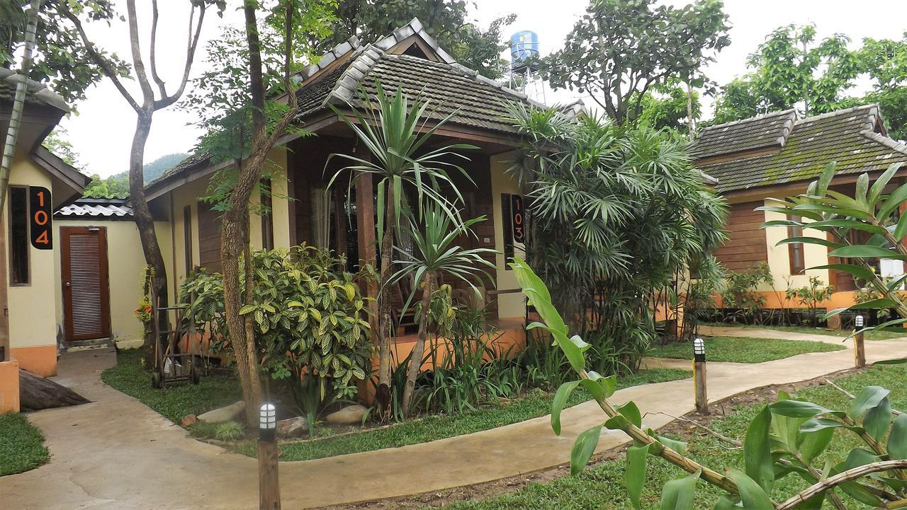 Brick House Hostel Pai Ngoại thất bức ảnh