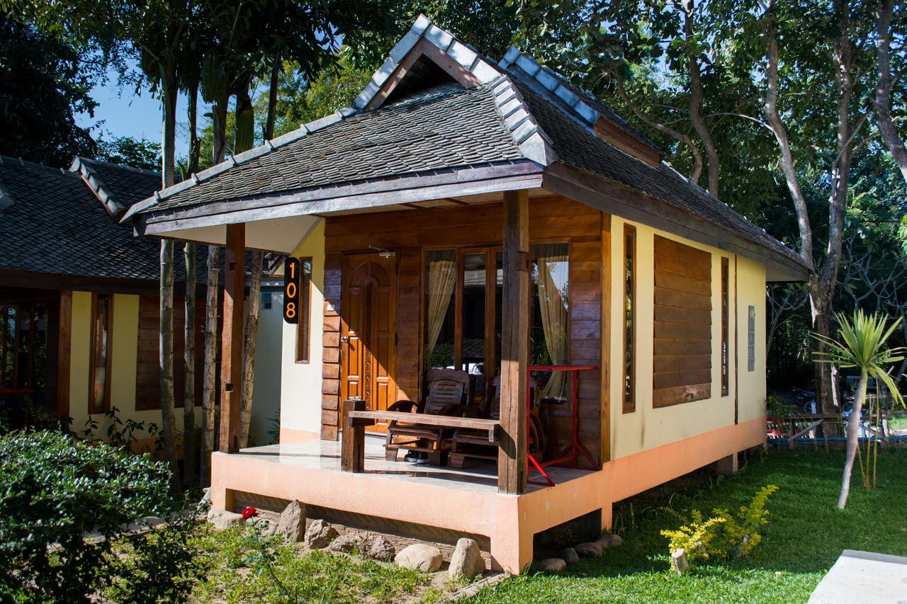 Brick House Hostel Pai Ngoại thất bức ảnh